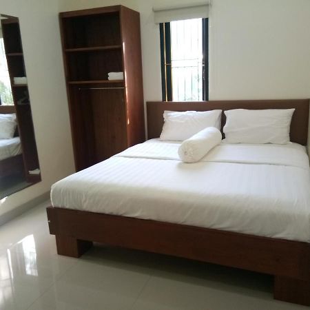Clean & Comfort Homestay Ambon Bagian luar foto