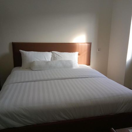 Clean & Comfort Homestay Ambon Bagian luar foto