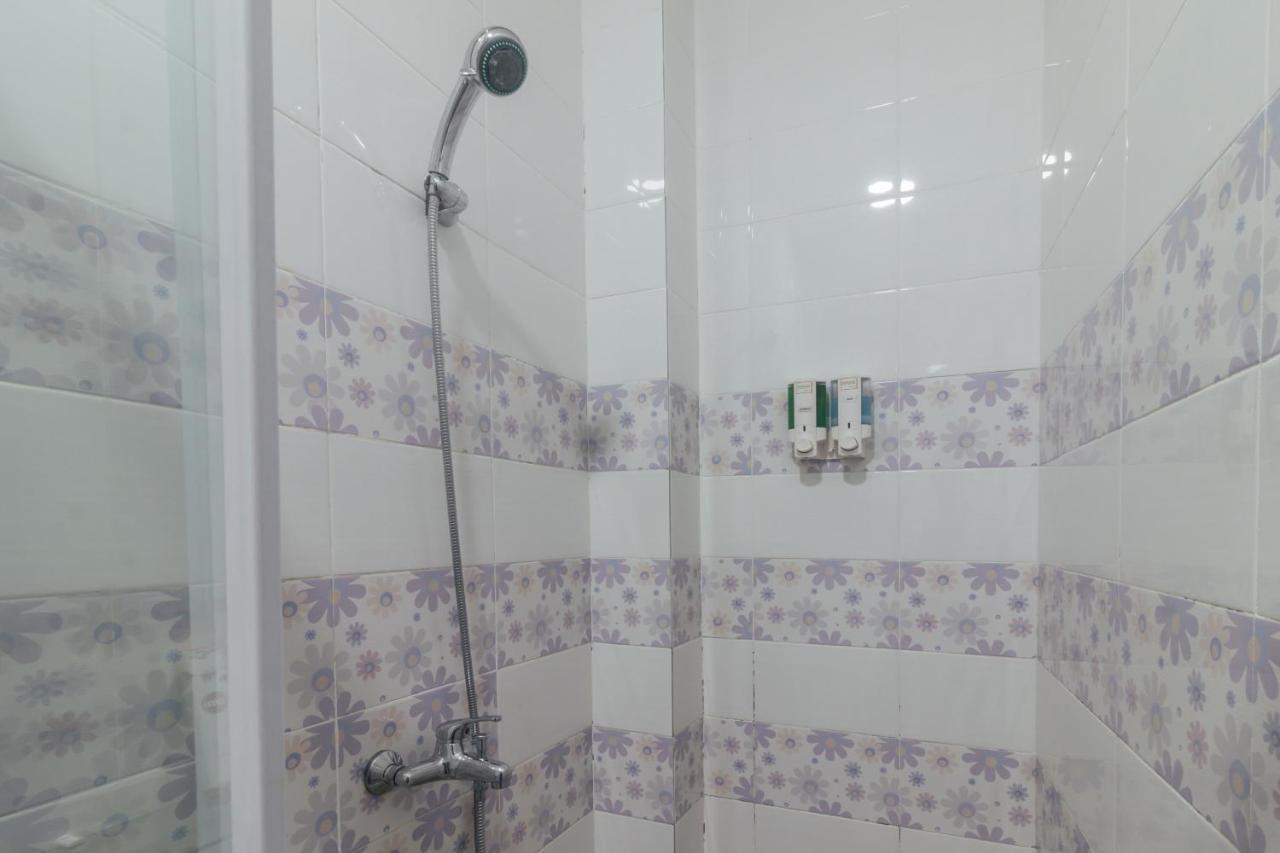 Clean & Comfort Homestay Ambon Bagian luar foto