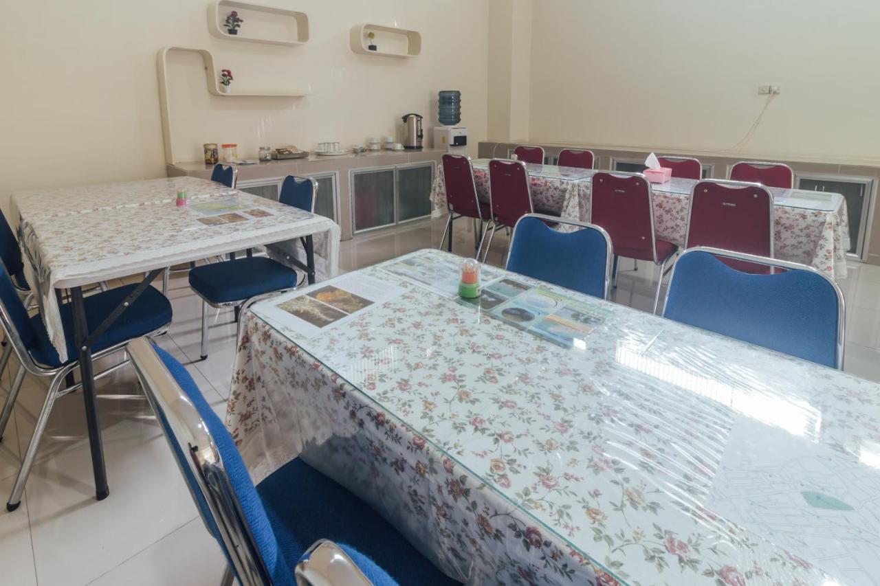 Clean & Comfort Homestay Ambon Bagian luar foto