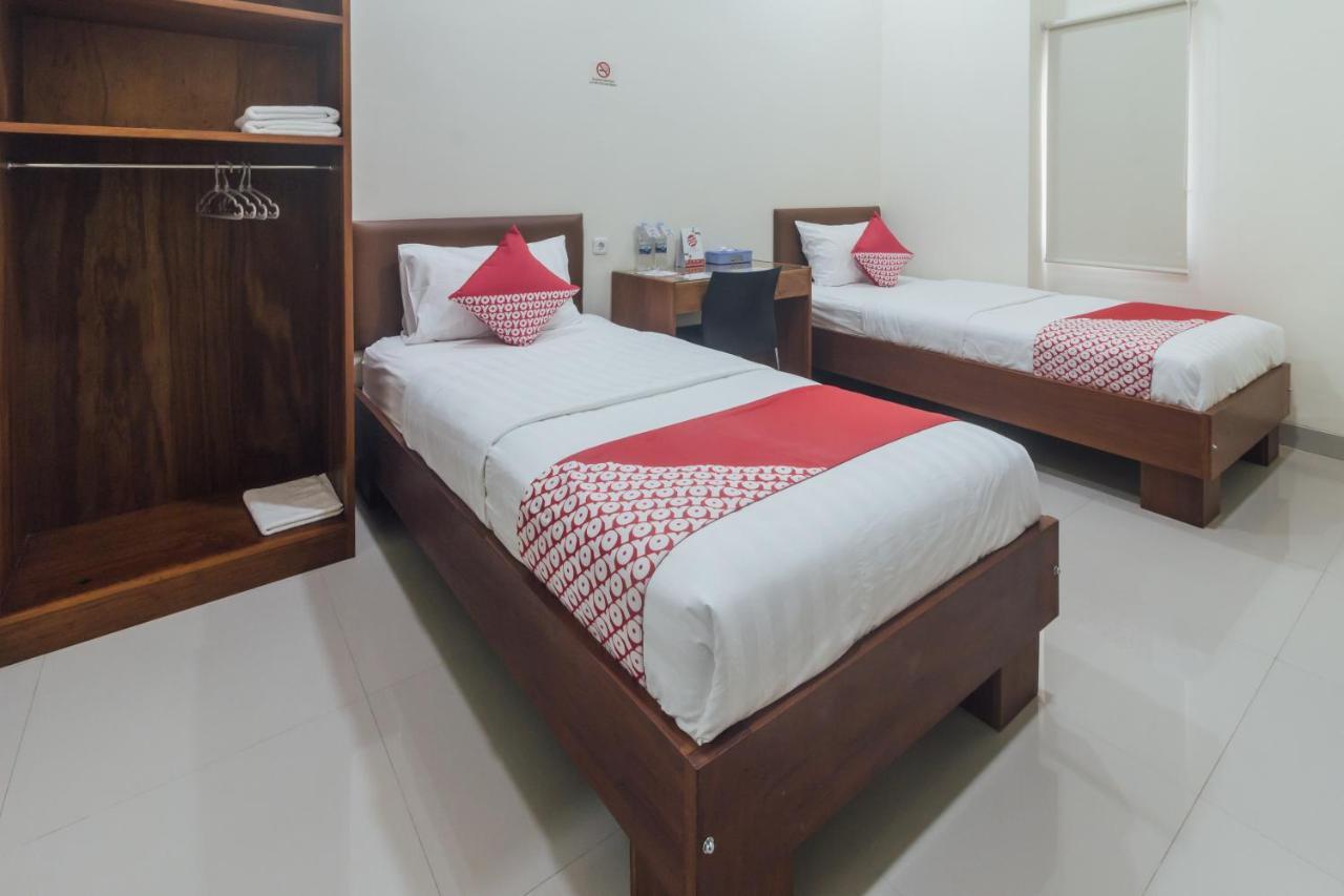 Clean & Comfort Homestay Ambon Bagian luar foto