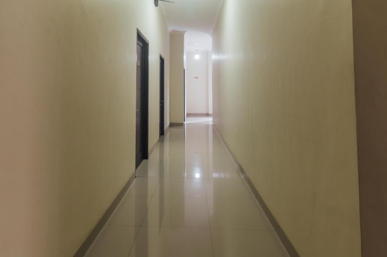 Clean & Comfort Homestay Ambon Bagian luar foto
