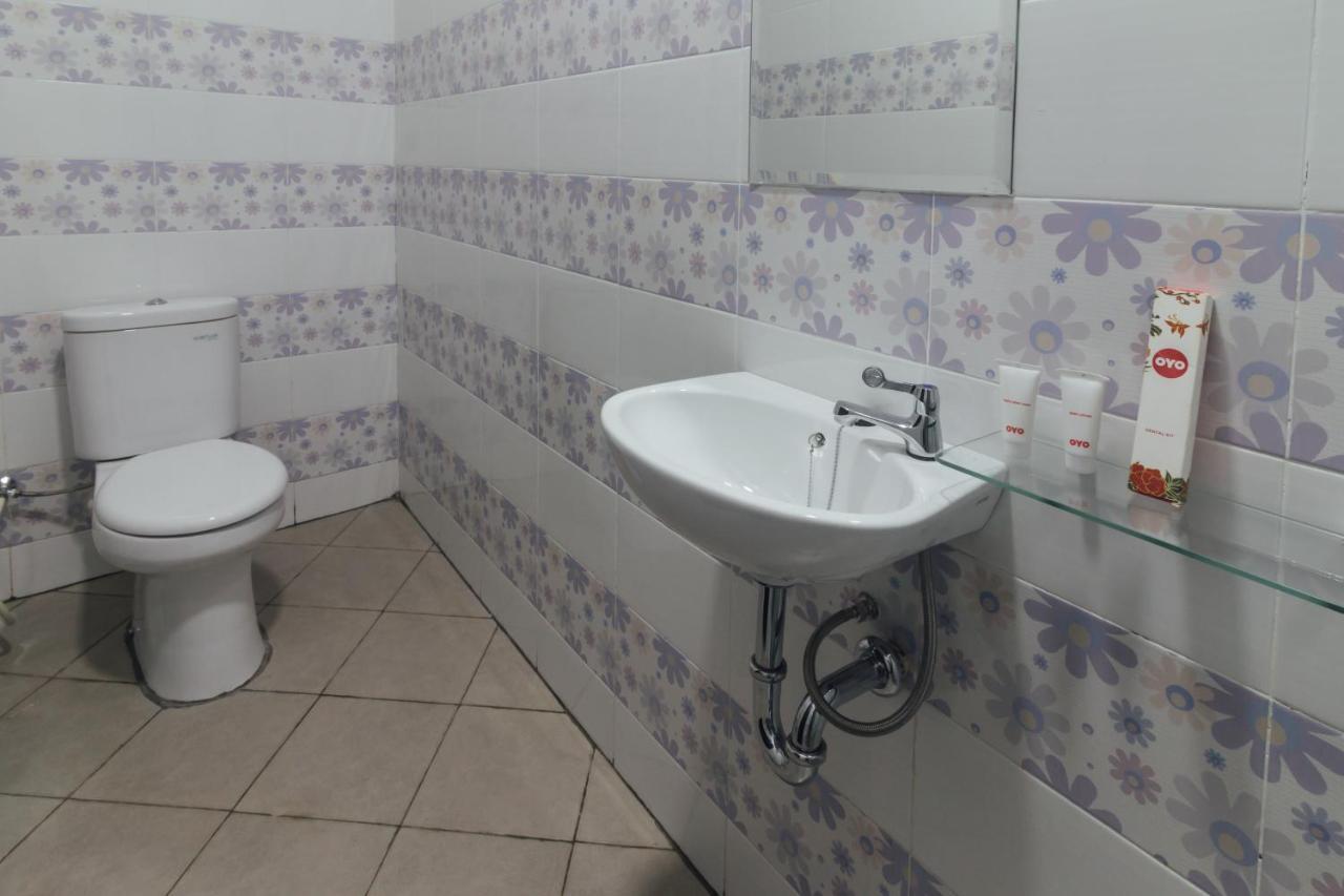 Clean & Comfort Homestay Ambon Bagian luar foto