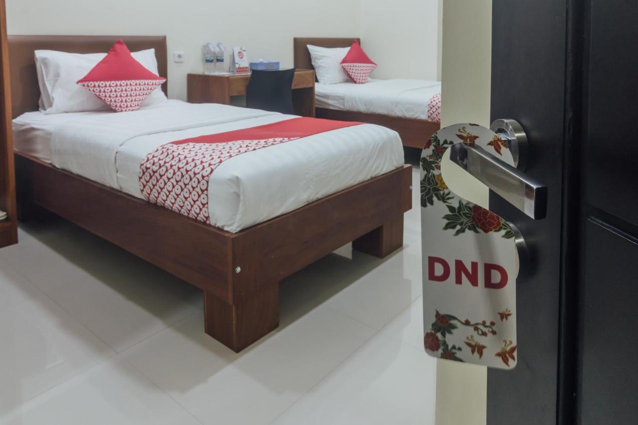 Clean & Comfort Homestay Ambon Bagian luar foto